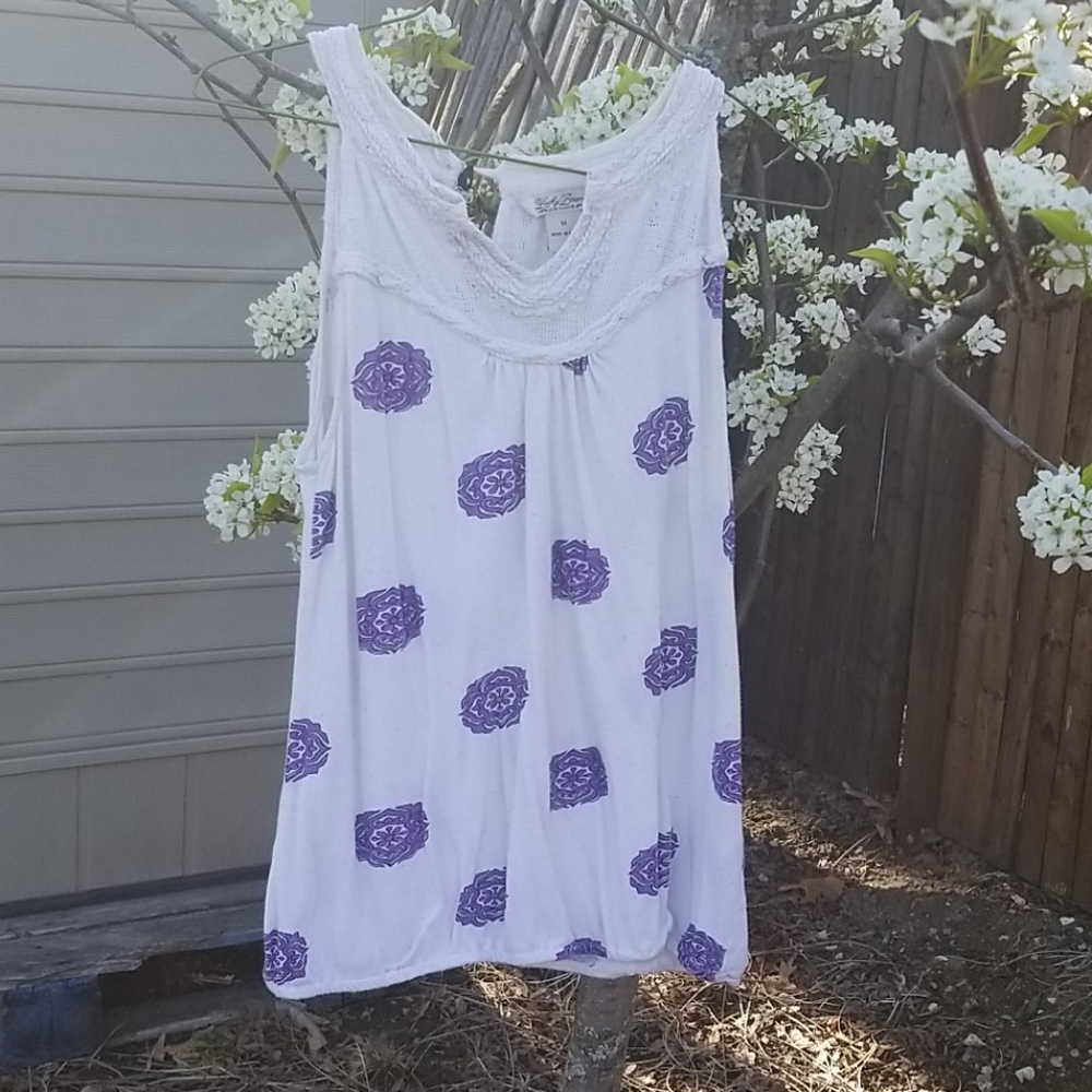 Lucky Brand top